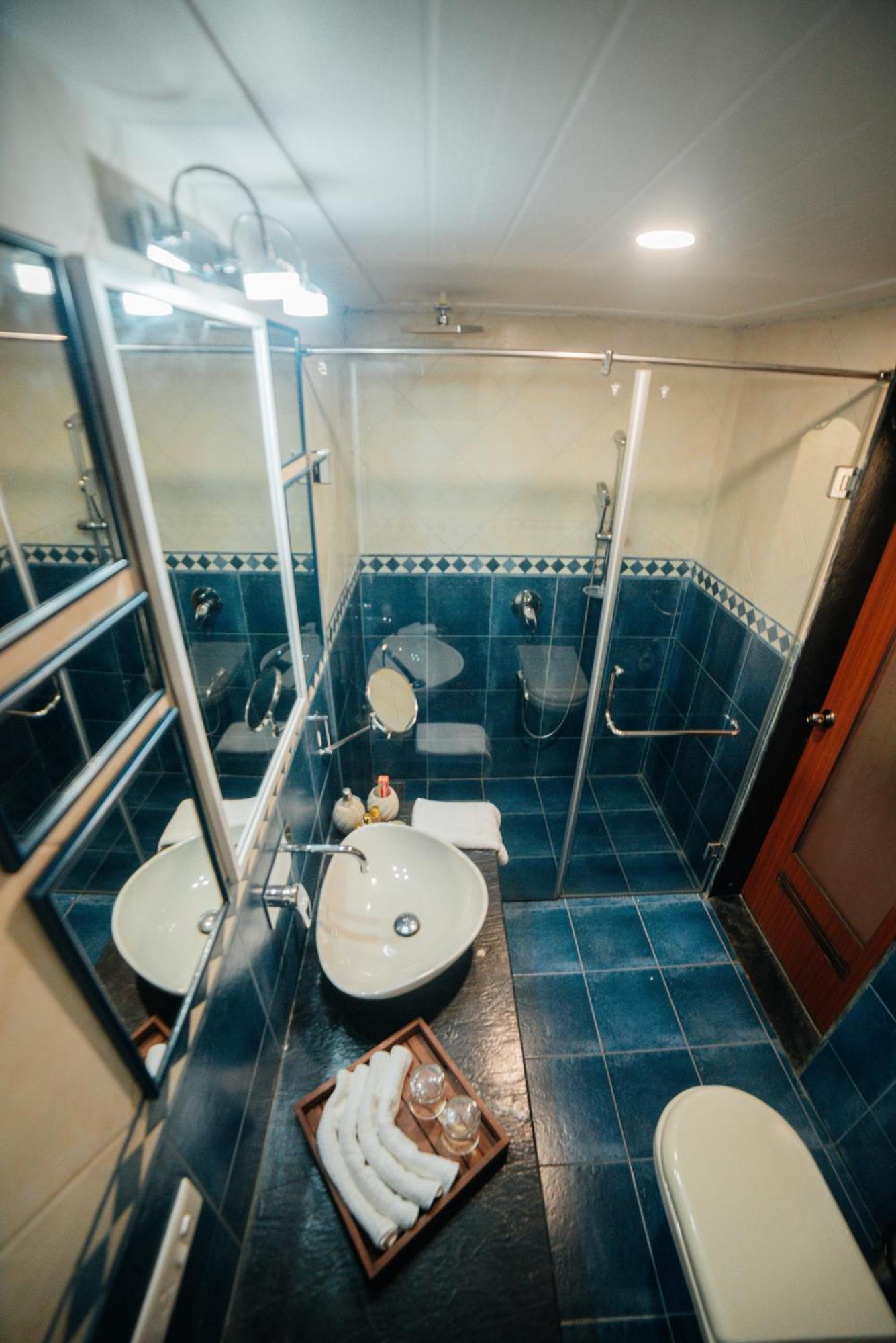 Casa Menezes - A Heritage Goan Homestay Bambolim Dış mekan fotoğraf
