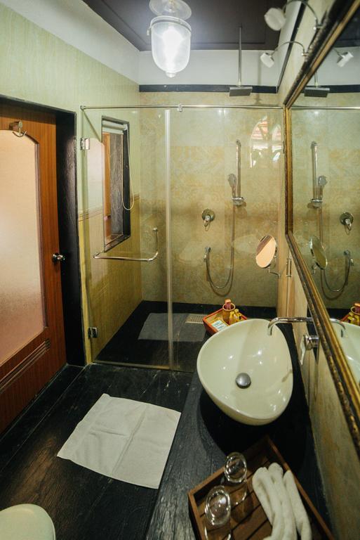 Casa Menezes - A Heritage Goan Homestay Bambolim Dış mekan fotoğraf